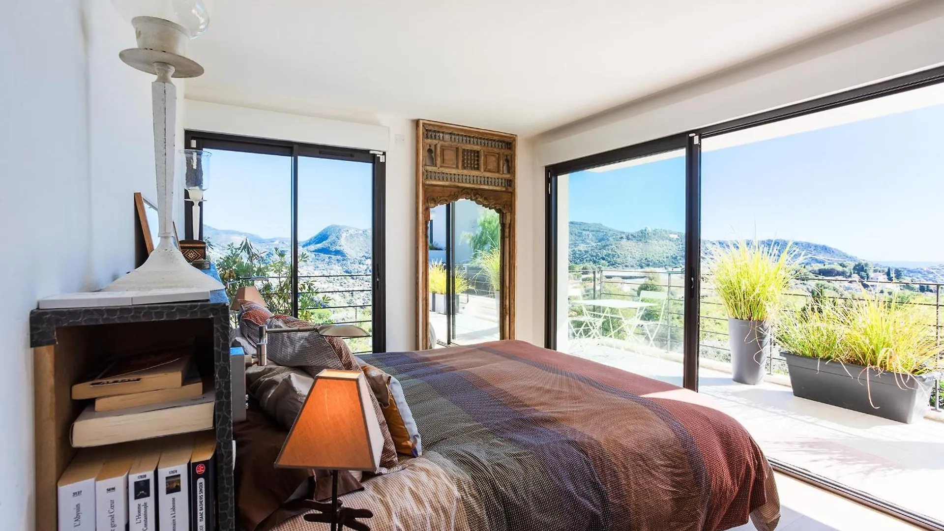 Villa Les Sources Vi4245 By Riviera Holiday Homes Nizza