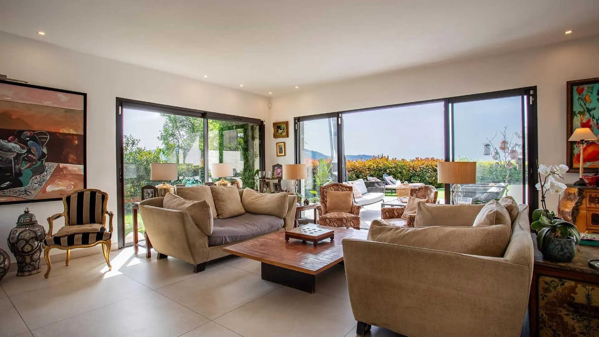 Villa Les Sources Vi4245 By Riviera Holiday Homes Nizza 0*,  Franciaország
